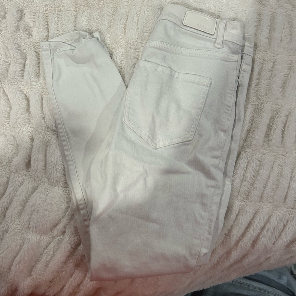 White jeans from express
